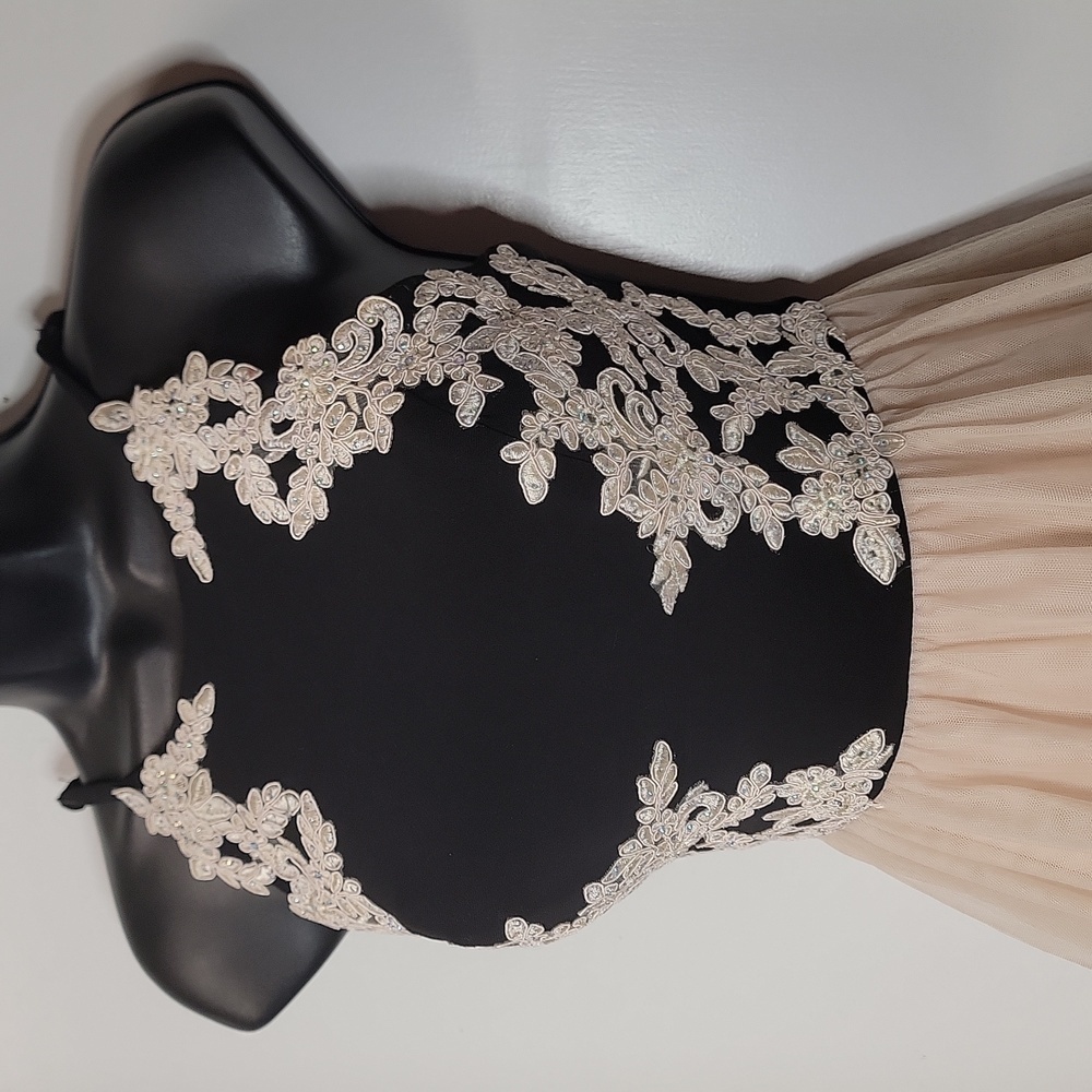 Blondie Nites Juniors Black and Tan Mini Formal Dress - Picture 4 of 10
